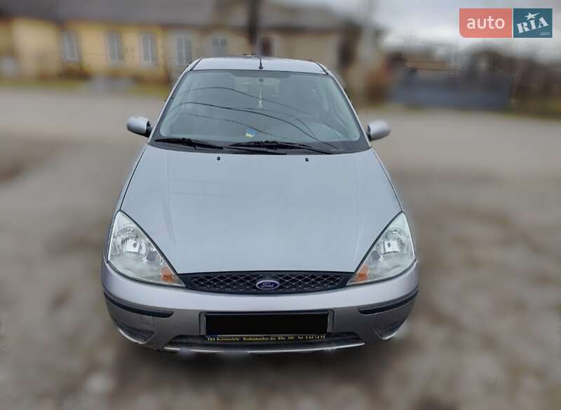 Хэтчбек Ford Focus 2002 в Староконстантинове