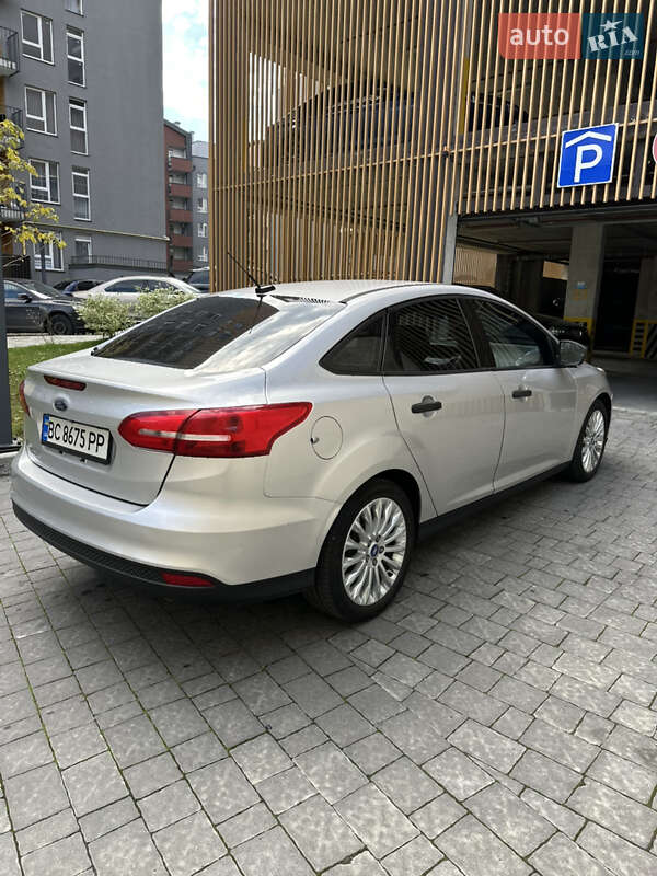 Седан Ford Focus 2017 в Львове