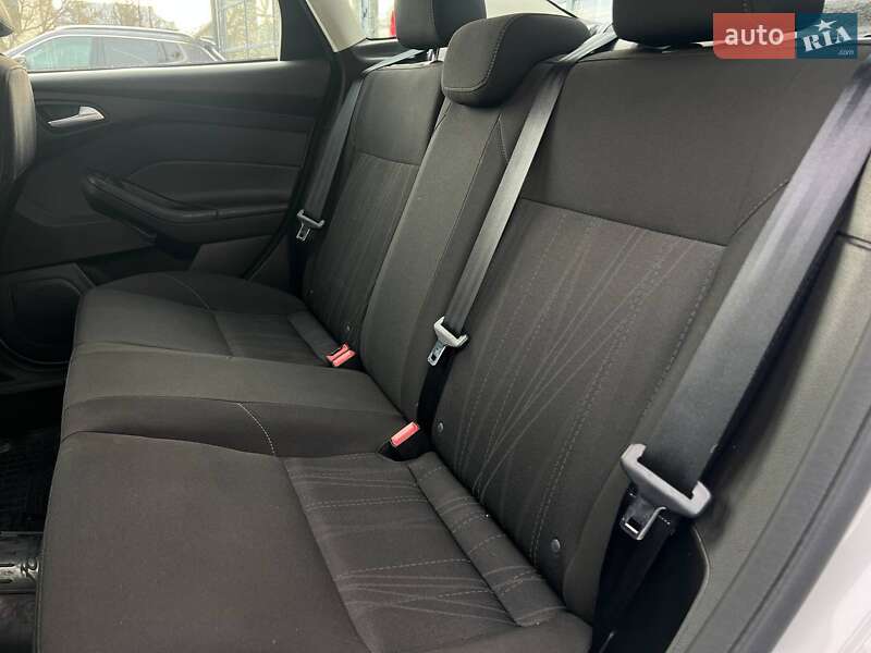 Седан Ford Focus 2017 в Івано-Франківську