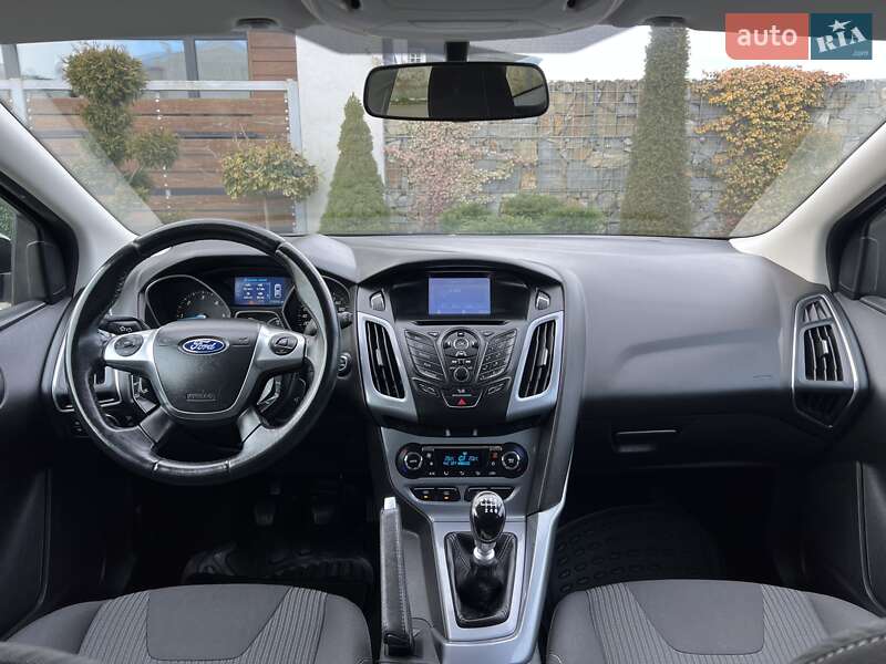 Универсал Ford Focus 2013 в Стрые фото 116 Универсал Ford Focus 2013 в Стрые