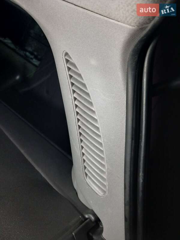 Универсал Ford Focus 2004 в Тернополе фото 103 Универсал Ford Focus 2004 в Тернополе