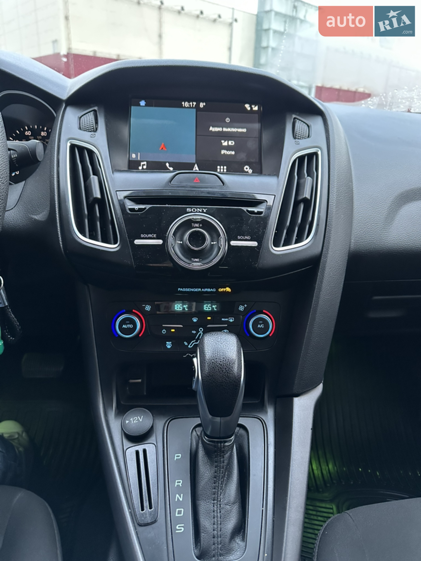 2018 Ford Focus - мініатюра 17