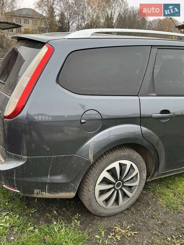 Универсал Ford Focus 2010 в Теребовле