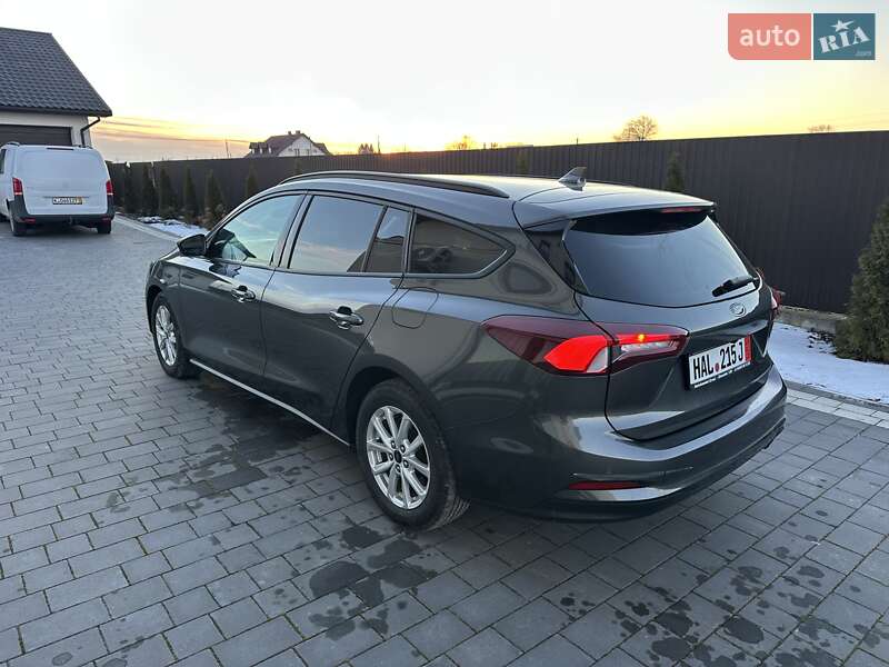 Універсал Ford Focus 2022 в Івано-Франківську