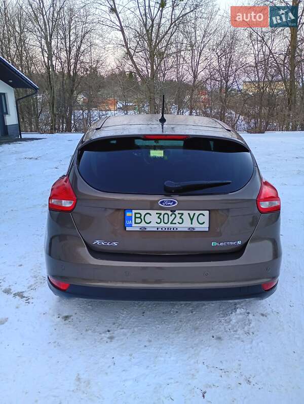 Хетчбек Ford Focus 2018 в Львові фото 11 Хетчбек Ford Focus 2018 в Львові