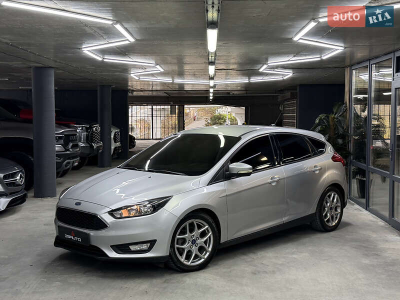 Хэтчбек Ford Focus 2015 в Одессе