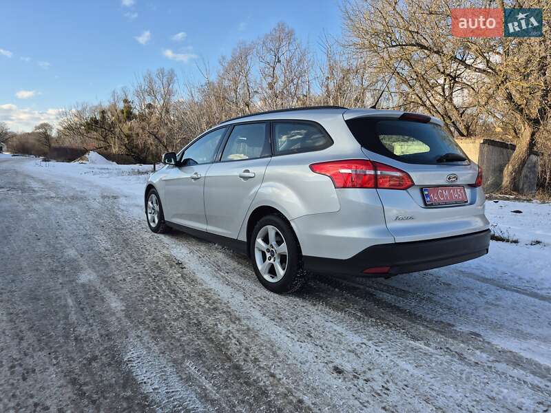 Универсал Ford Focus 2014 в Бродах фото 16 Универсал Ford Focus 2014 в Бродах
