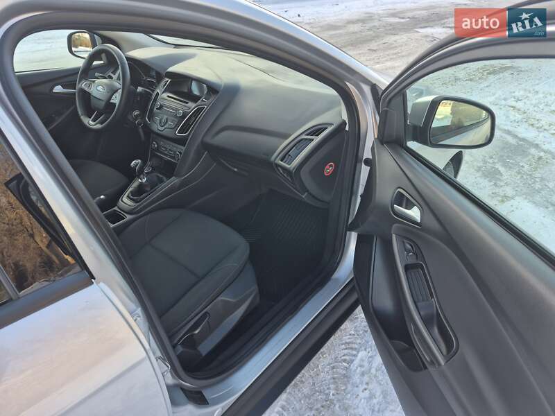 Универсал Ford Focus 2014 в Бродах фото 29 Универсал Ford Focus 2014 в Бродах