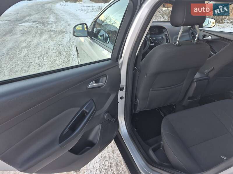 Универсал Ford Focus 2014 в Бродах фото 41 Универсал Ford Focus 2014 в Бродах