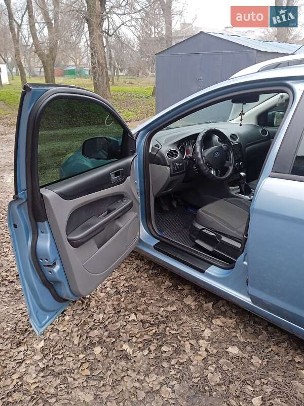Універсал Ford Focus 2009 в Магдалинівці фото 4 Універсал Ford Focus 2009 в Магдалинівці