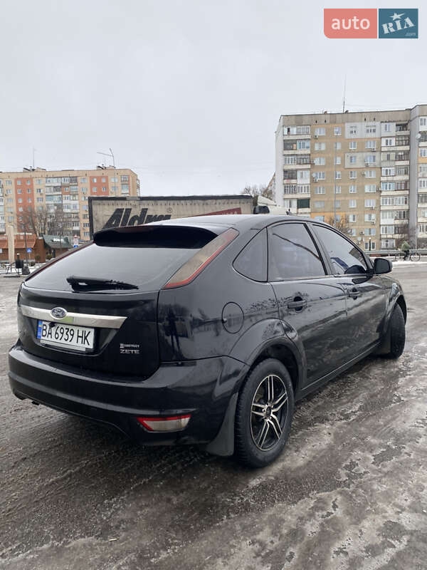 Хэтчбек Ford Focus 2008 в Александрие