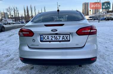 Седан Ford Focus 2015 в Киеве
