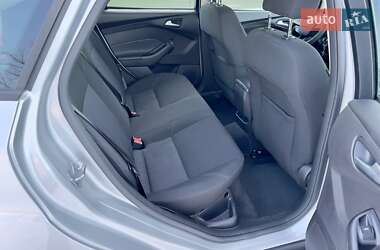 Седан Ford Focus 2015 в Киеве