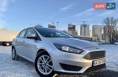 Седан Ford Focus 2015 в Киеве