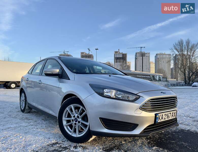 Седан Ford Focus 2015 в Киеве