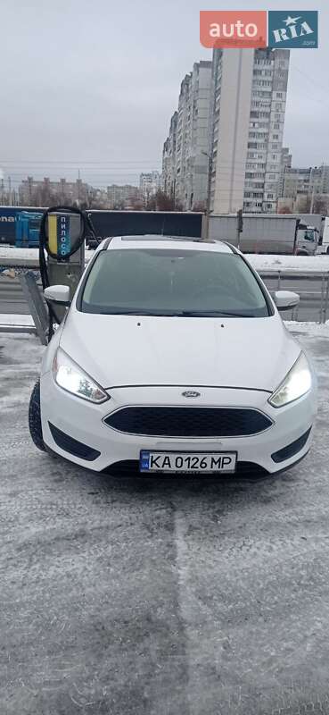 Хетчбек Ford Focus 2016 в Києві фото Хетчбек Ford Focus 2016 в Києві