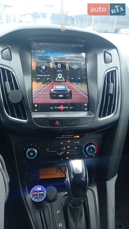 Хетчбек Ford Focus 2016 в Києві фото 12 Хетчбек Ford Focus 2016 в Києві