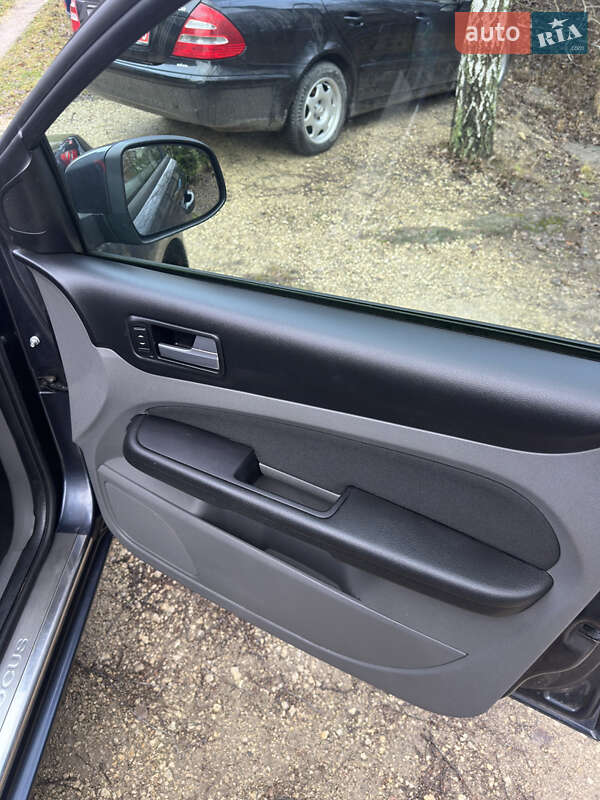 Універсал Ford Focus 2010 в Збаражі