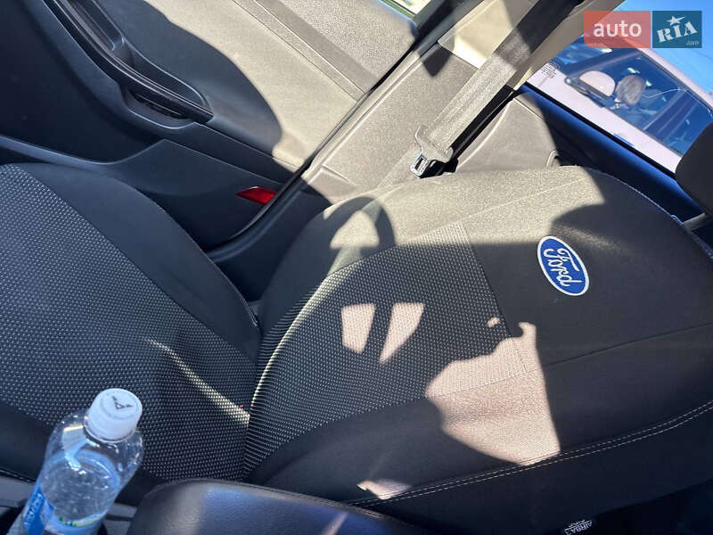 Хетчбек Ford Focus 2012 в Одесі