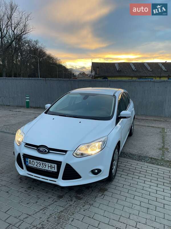 Універсал Ford Focus 2014 в Тячеві