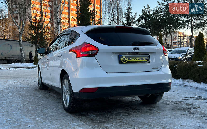 Хэтчбек Ford Focus 2016 в Львове