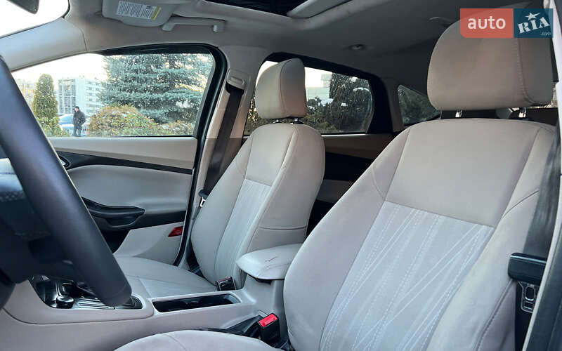 Хэтчбек Ford Focus 2016 в Львове