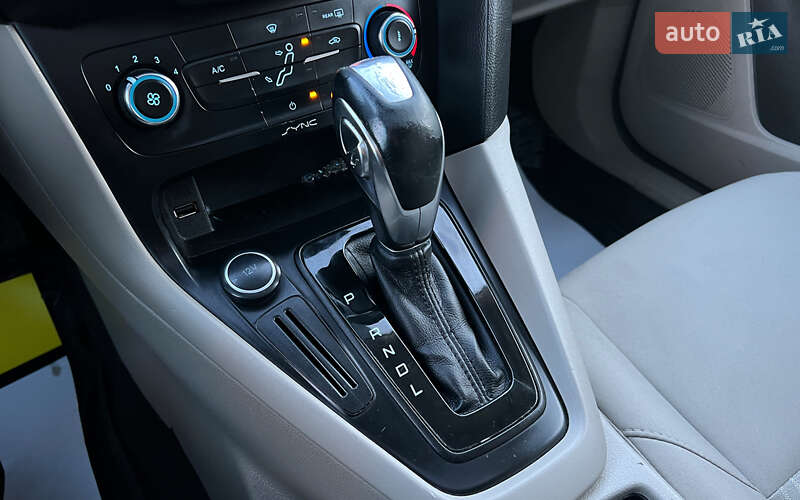 Хэтчбек Ford Focus 2016 в Львове