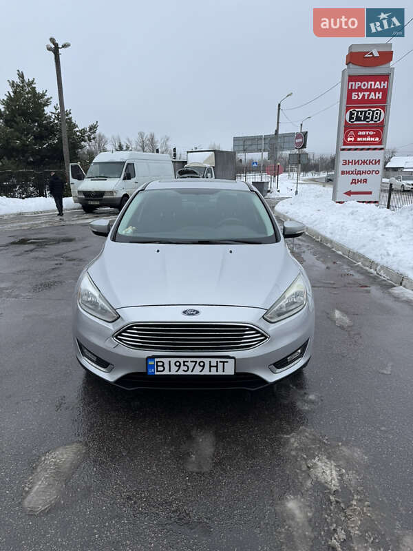 Седан Ford Focus 2016 в Кременчуге