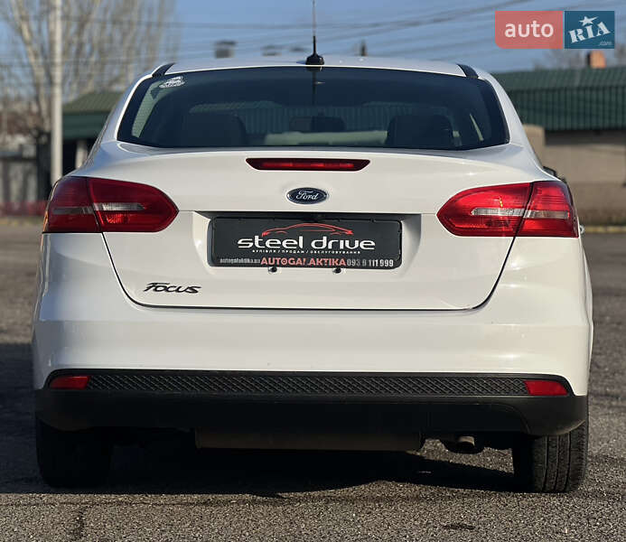 Седан Ford Focus 2017 в Николаеве