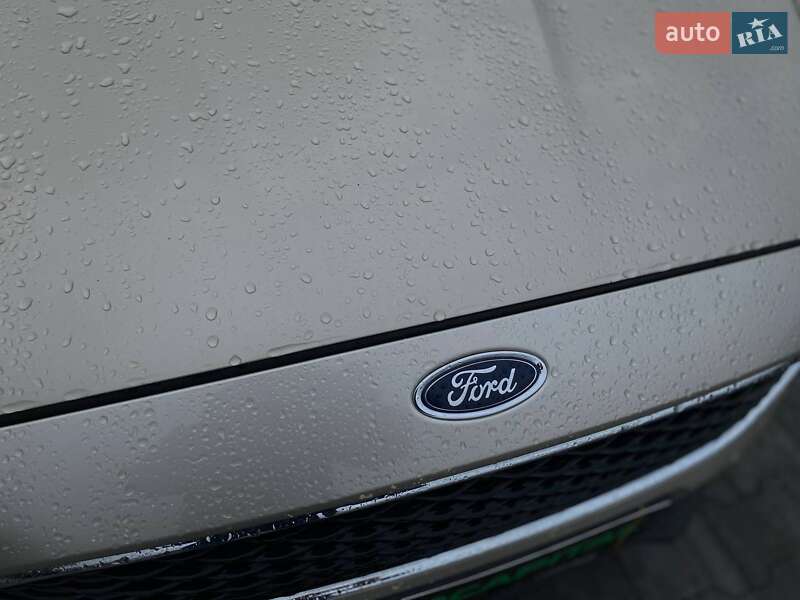 Седан Ford Focus 2018 в Києві