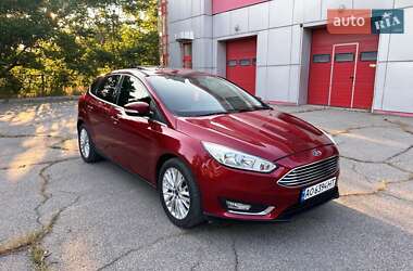 Хэтчбек Ford Focus 2016 в Запорожье