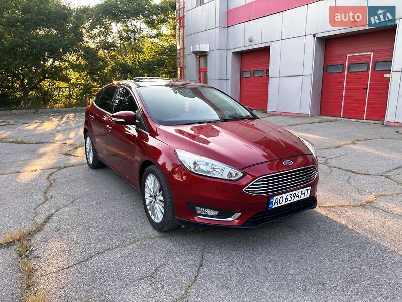 Хэтчбек Ford Focus 2016 в Запорожье