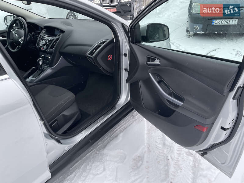 Универсал Ford Focus 2012 в Ровно