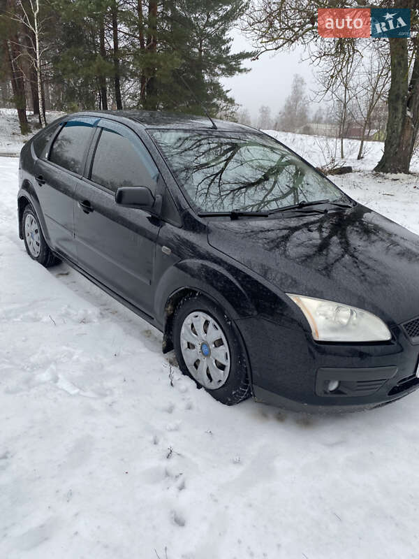 Хэтчбек Ford Focus 2007 в Переяславе фото 4 Хэтчбек Ford Focus 2007 в Переяславе