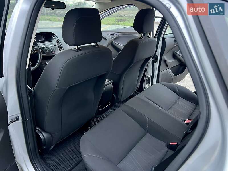 Седан Ford Focus 2015 в Одессе