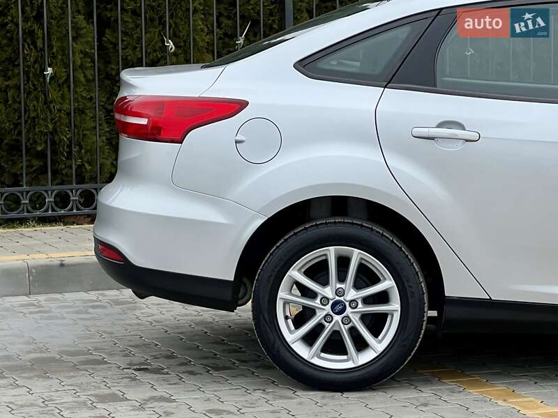 Седан Ford Focus 2015 в Одессе