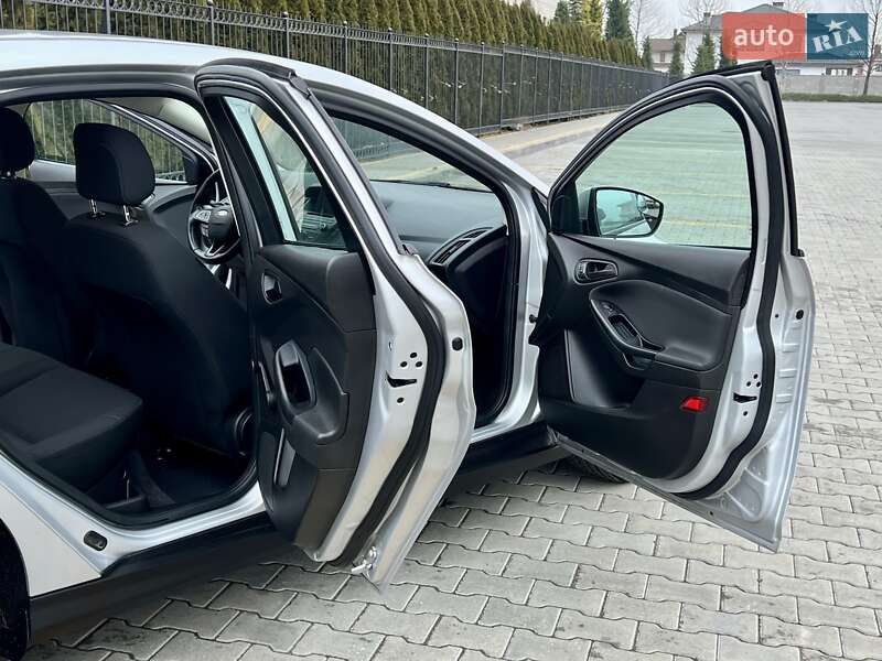 Седан Ford Focus 2015 в Одессе