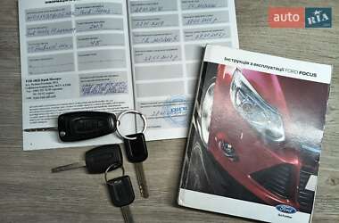 Хэтчбек Ford Focus 2013 в Киеве