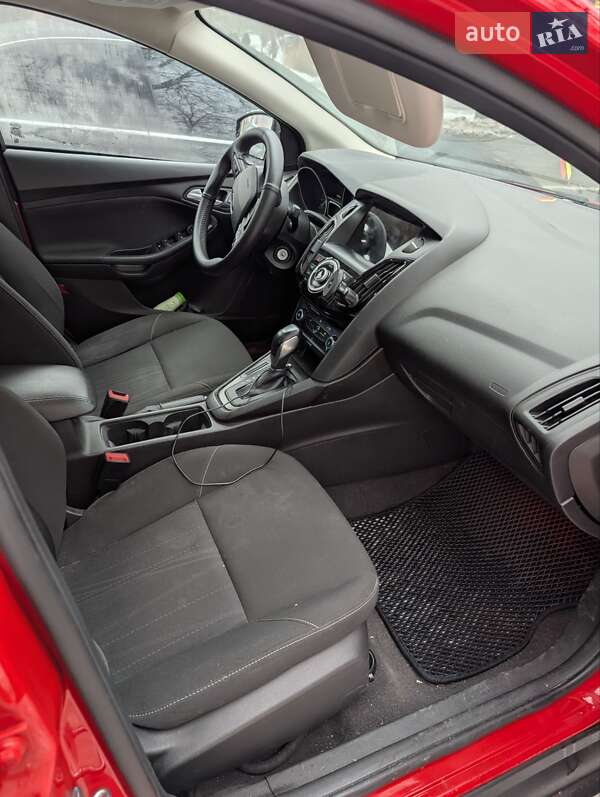 Седан Ford Focus 2015 в Києві