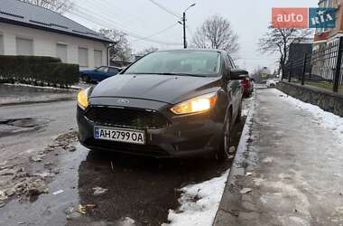 Седан Ford Focus 2017 в Дніпрі