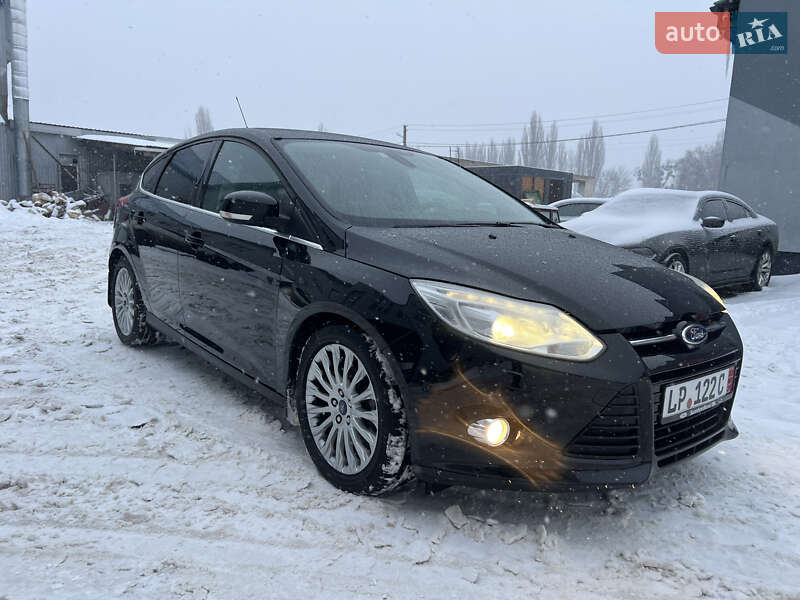 Хэтчбек Ford Focus 2012 в Житомире