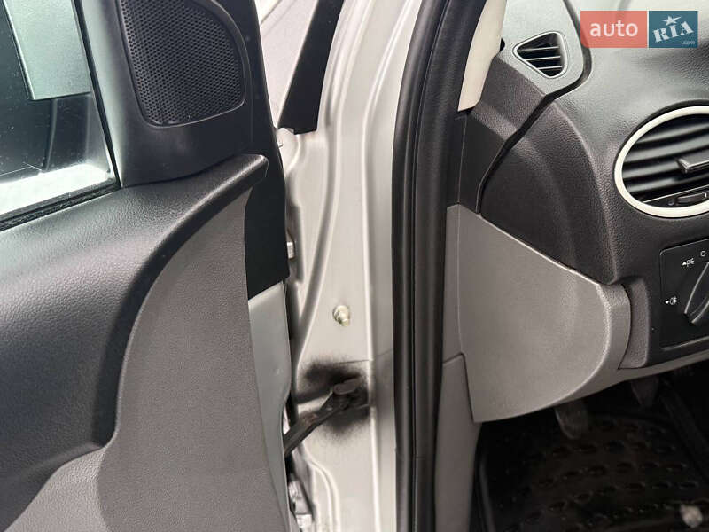 Универсал Ford Focus 2008 в Дрогобыче фото 38 Универсал Ford Focus 2008 в Дрогобыче