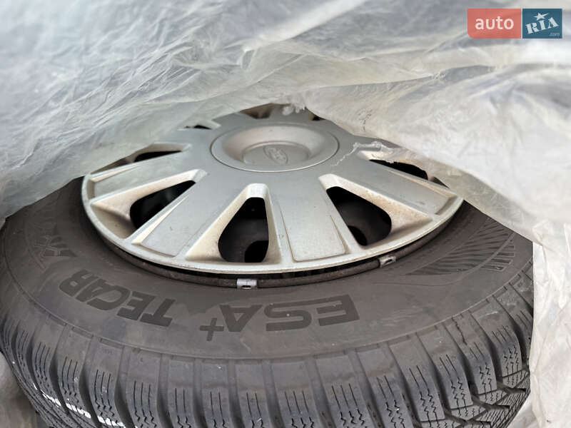 Универсал Ford Focus 2010 в Ровно