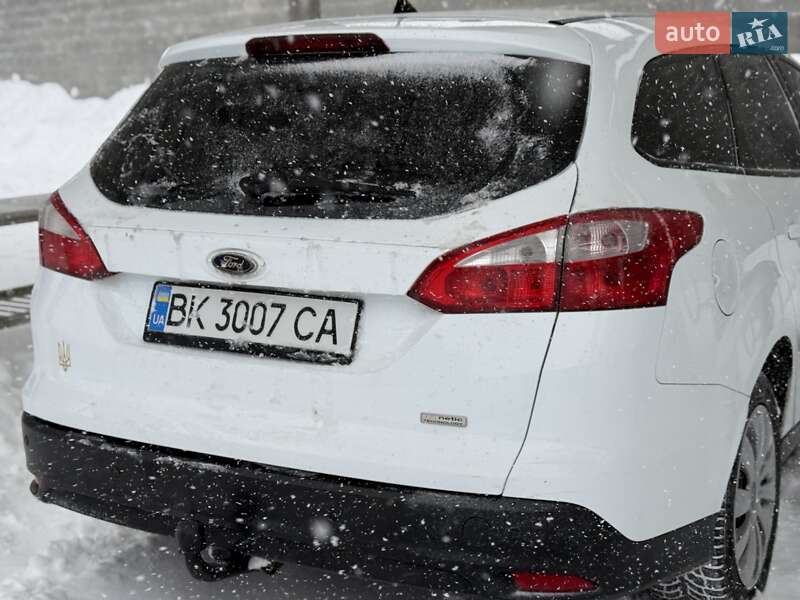 Универсал Ford Focus 2011 в Ровно