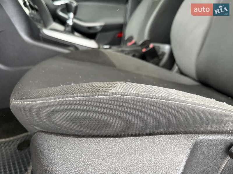 Универсал Ford Focus 2011 в Ровно