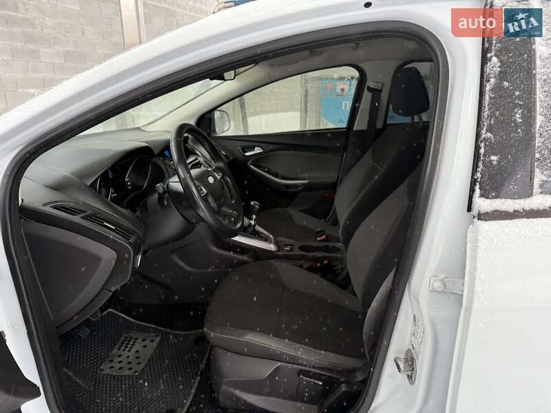 Универсал Ford Focus 2011 в Ровно