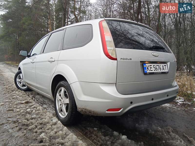 Универсал Ford Focus 2008 в Тростянце