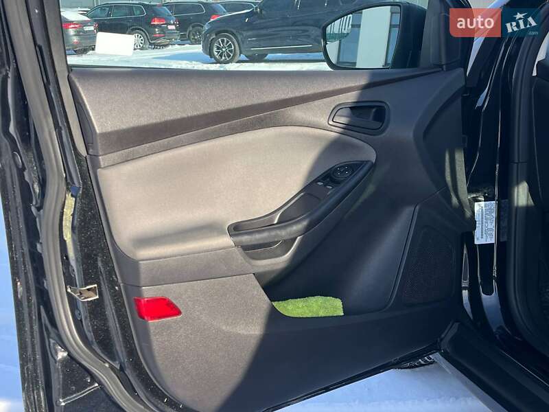 Седан Ford Focus 2013 в Львове фото 34 Седан Ford Focus 2013 в Львове