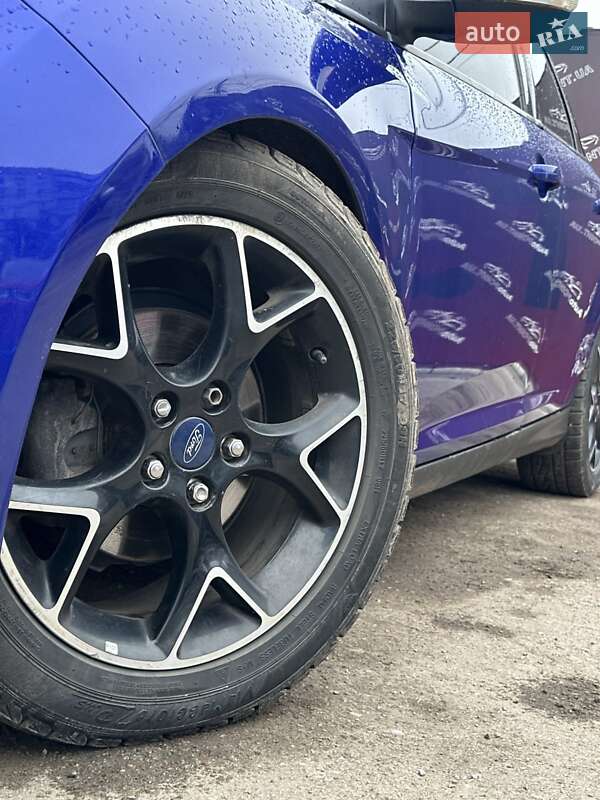 Седан Ford Focus 2013 в Сумах фото 6 Седан Ford Focus 2013 в Сумах