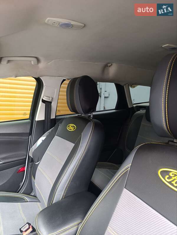 Универсал Ford Focus 2015 в Первомайске фото 3 Универсал Ford Focus 2015 в Первомайске